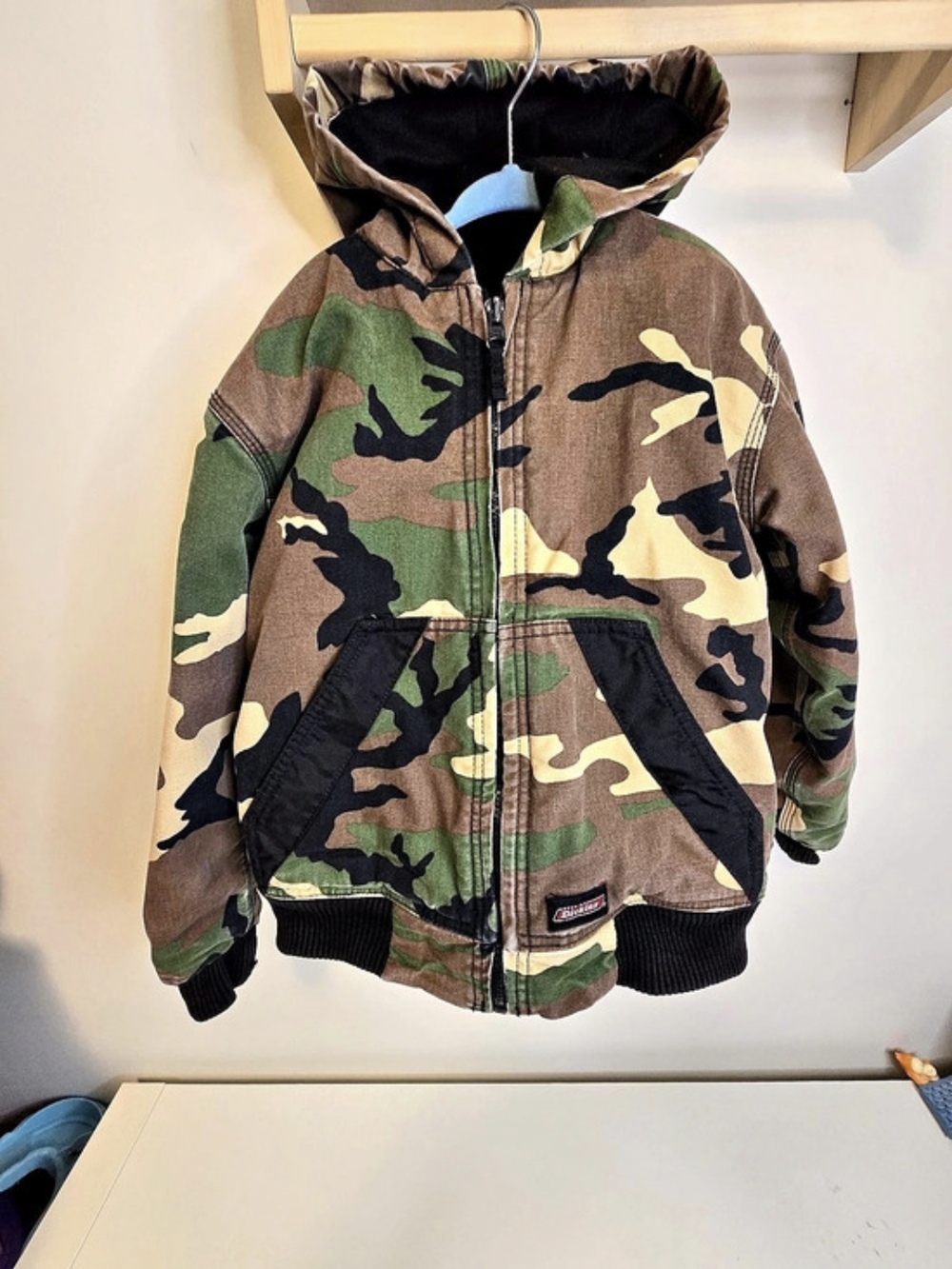 Dickies Camo Hooded Field Jacket Size Medium